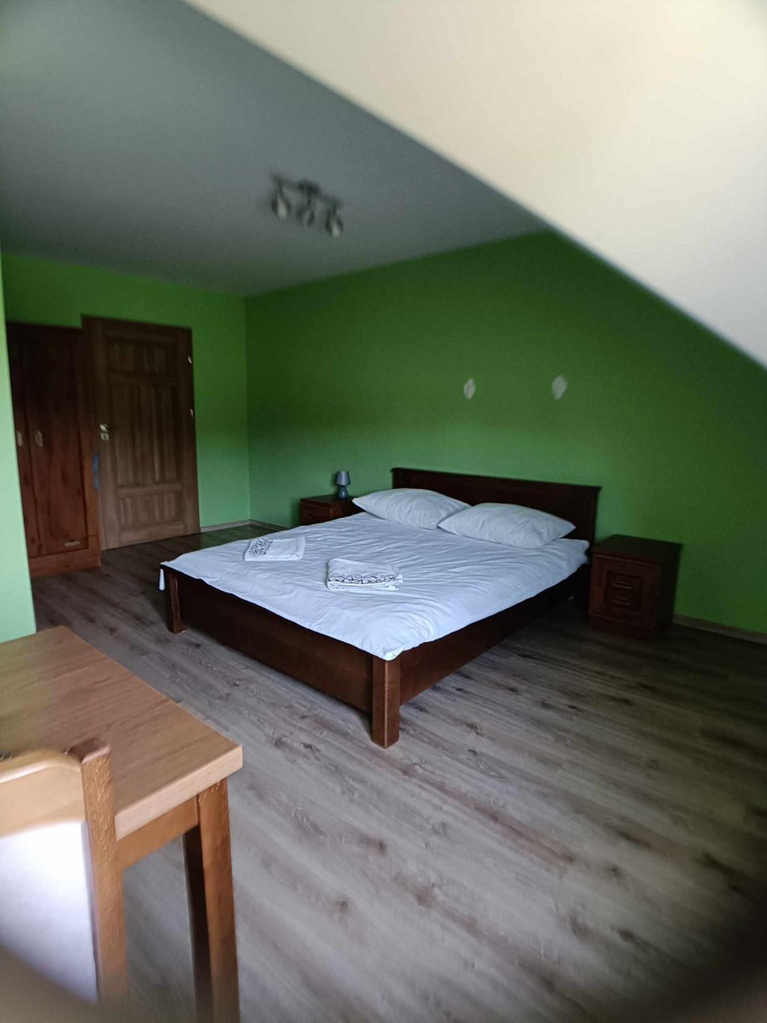 Gosciniec Na Stoku Pokoje 2,3,4 Osobowe, Cisza, Spokoj, Widok Na Stok Narciarski, Lasy, Laki Bobliwo Exterior foto